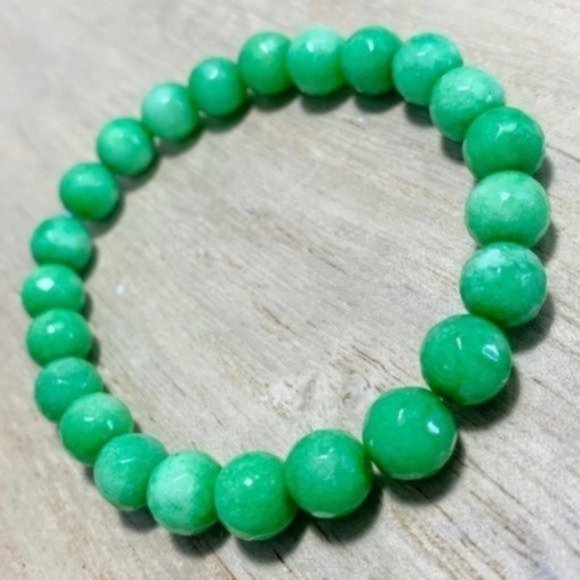 Green Jade Gemstone Chakra Bracelet Handmade Boho - Picture 5 of 8